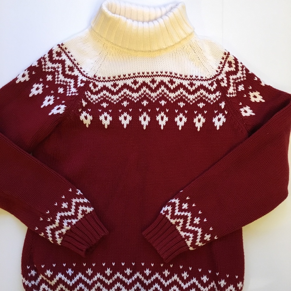 Lands End beautiful sweater.  EUC.